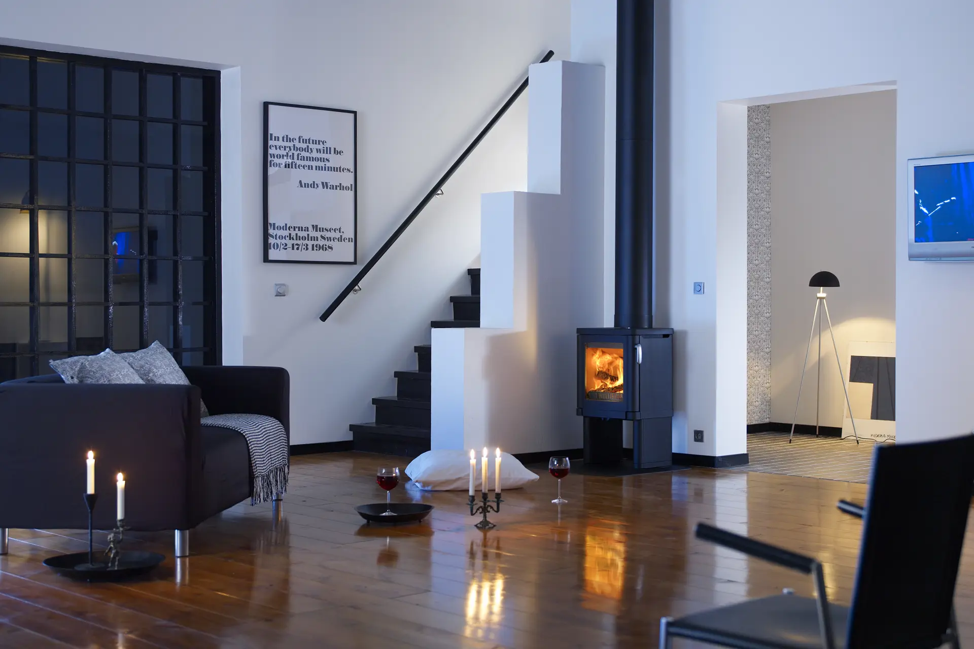 contura-52-black-chimney.jpg